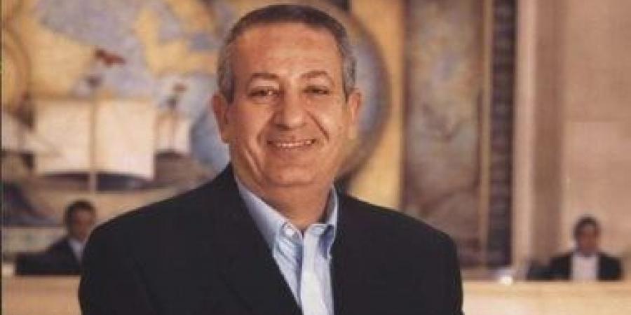 كامل أبو على: كنت أول من طالب بدمج الأندية الشعبية بأندية الشركات