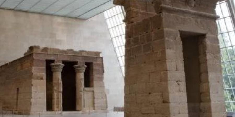 لأول مرة.. متحف متروبوليتان يعرض أعمال جياكوميتى داخل معبد دندور المصرى