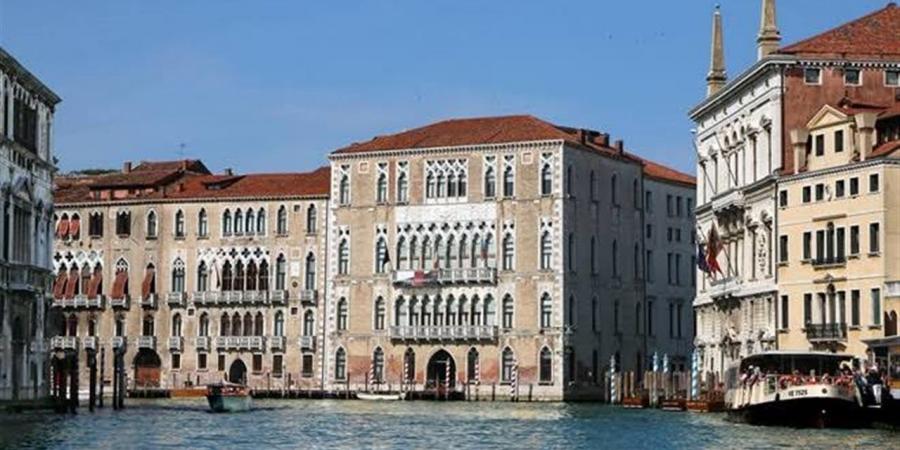 فينيسيا تواجه مصيرًا مقلقًا والعلماء يتساءلون: هل يُجبر السكان على المغادرة مع ارتفاع مستوى البحر؟!