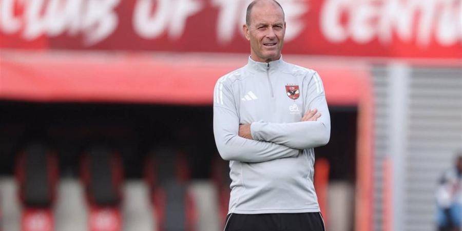 توروب يحدد برنامج الأهلي قبل مواجهة بيراميدز في الدوري