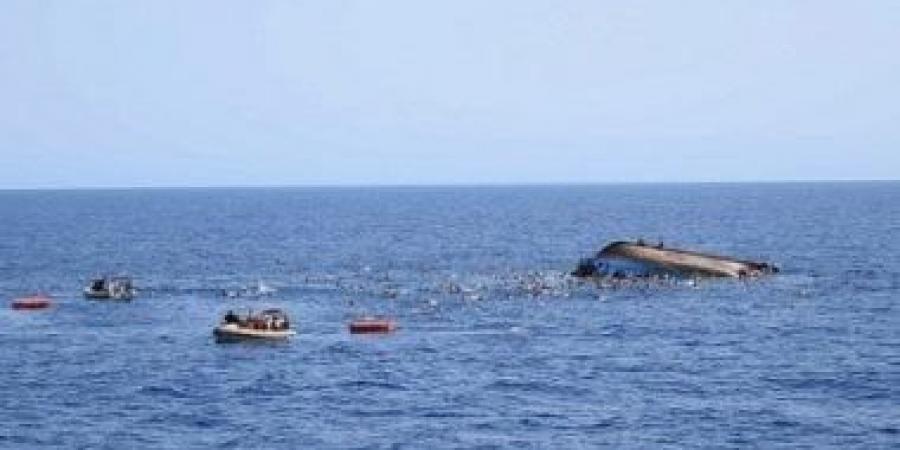 مصرع 6 أشخاص جراء غرق قارب كان يقل مهاجرين قبالة سواحل طبرق شرق ليبيا