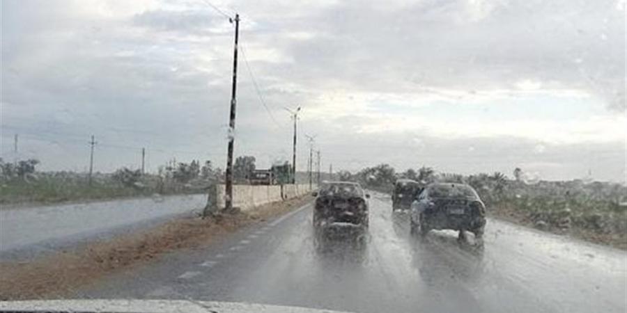 الأرصاد تحذر من رياح وأتربة مع فرص أمطار على بعض المناطق