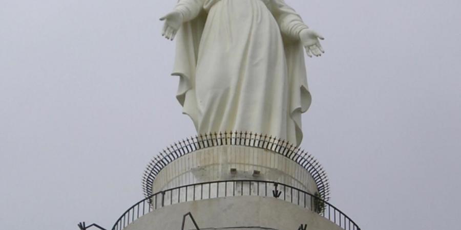 بعد تحطيم تمثال المسيح فى الجنوب.. ماهى أهم تماثيل لبنان وماقصتها؟