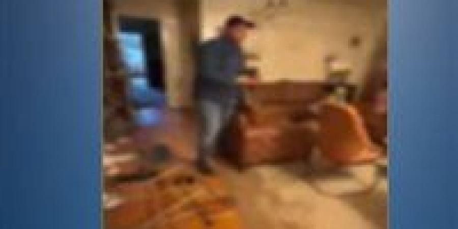 اتهمته باصطحاب فتاة.. الداخلية تكشف تفاصيل فيديو تعدى سيدة على طليقها بالإسكندرية