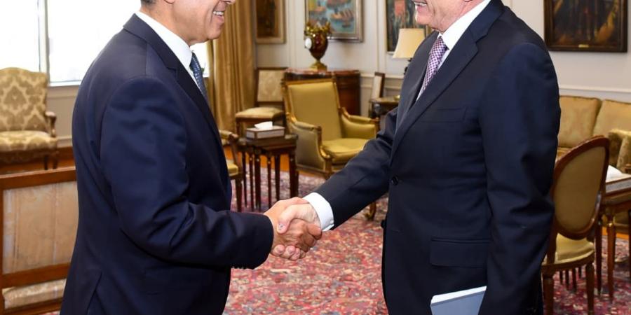 وزير الخارجية يستقبل المبعوث الشخصي للسكرتير العام للأمم المتحدة للشرق الأوسط