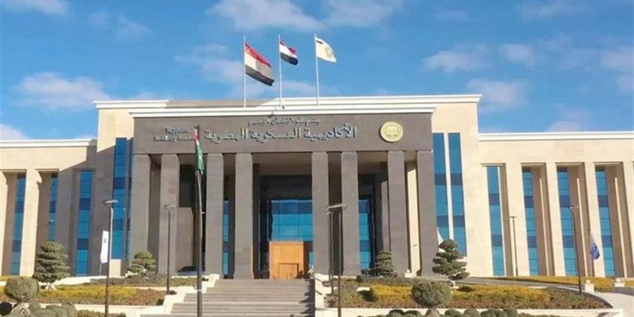 الأكاديمية العسكرية تنظم حفل انتهاء دورة التعايش لطلبة أكاديمية الشرطة