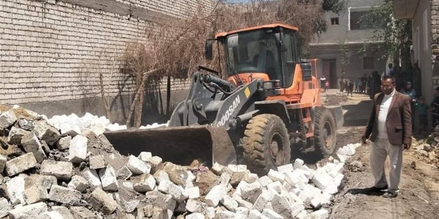 "زراعة بني سويف" تنفذ إزالة لـ 28 حالة تعد على الأراضي الزراعية