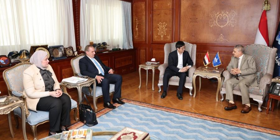 رئيس هيئة قناة السويس يبحث تعزيز التعاون مع “تيدا مصر” لدعم التنمية الصناعية واللوجيستية