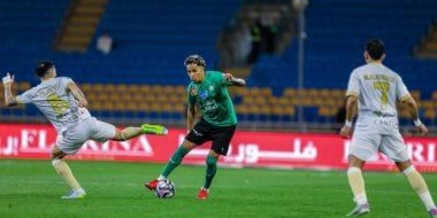 التعاون يعقد موقف النجمة بثنائية في الدورى السعودي بمشاركة دونجا