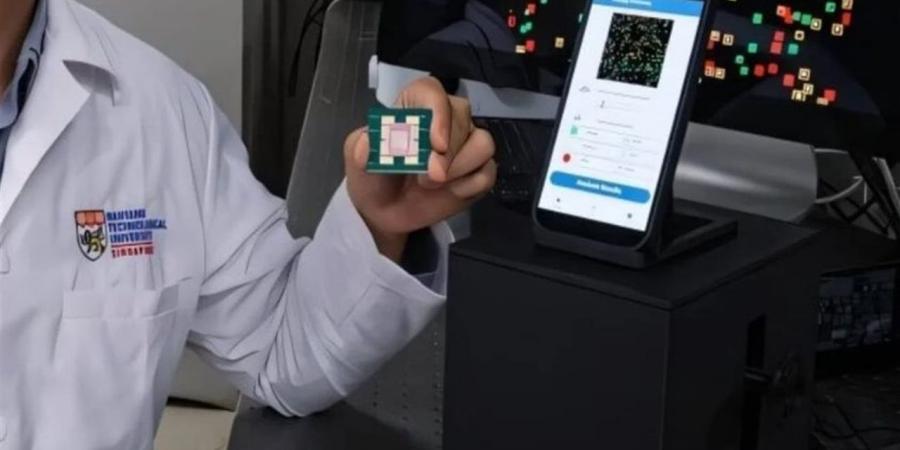 مدعومة بالذكاء الاصطناعي.. تطوير شريحة حيوية تكشف مؤشرات الأمراض من قطرة دم