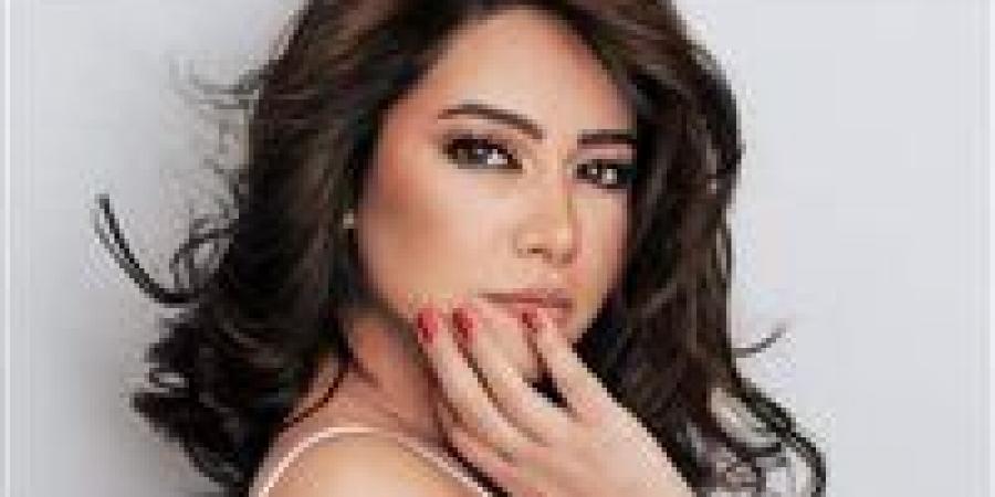 الحضن شوك.. شيرين عبد الوهاب تطرح أغنيتها الجديدة بعد غياب طويل| فيديو