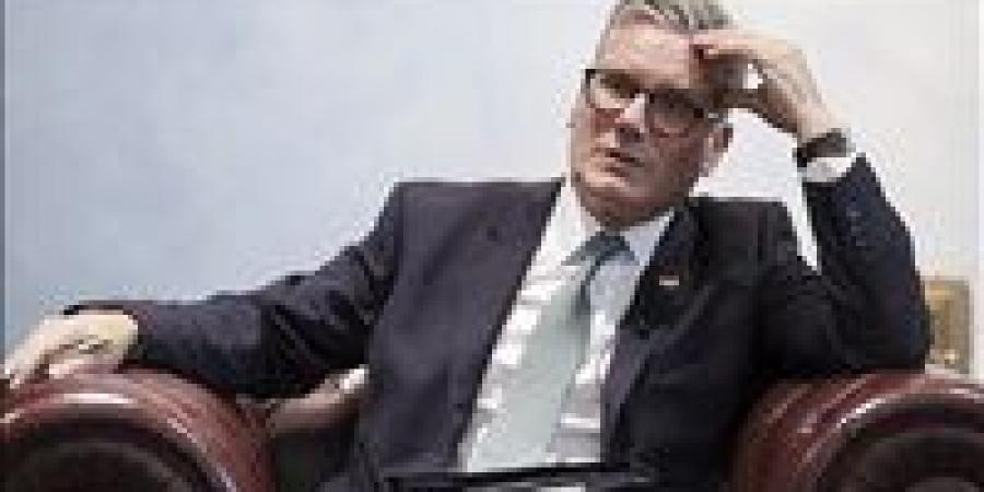 «انتقادات حادة وتوقعات بهزيمة انتخابية».. فاينانشال تايمز: ستارمر غير مهتم باتخاذ القرارات الصعبة