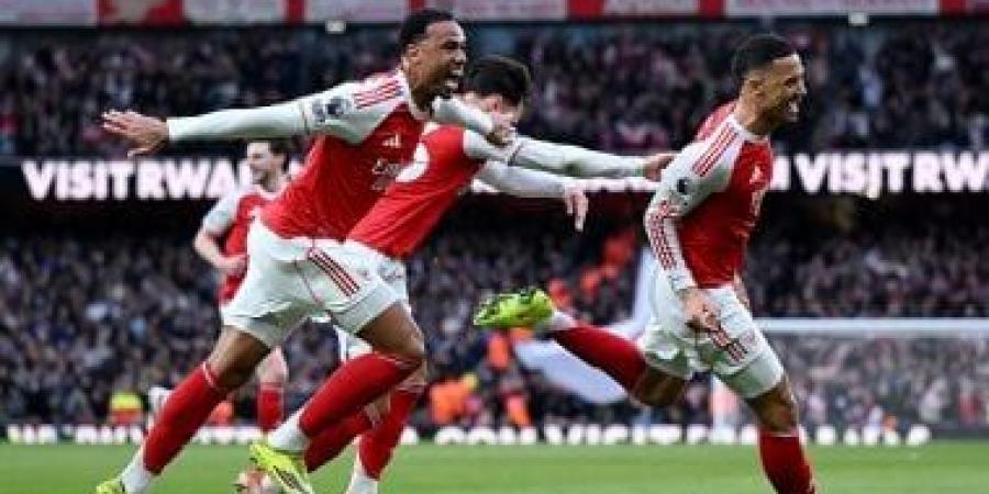 أرسنال يتحدى نيوكاسل يونايتد لاستعادة صدارة الدوري الإنجليزي