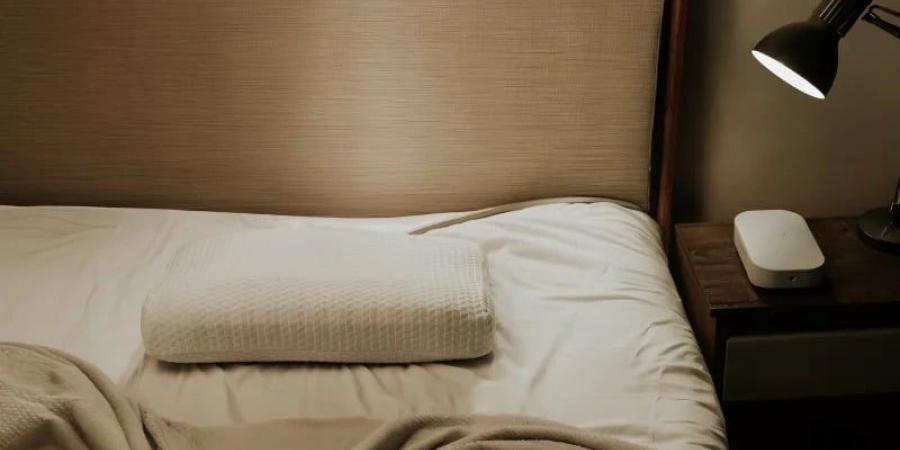 وسادة يابانية ذكية تغير وضعية النوم وتحسن الشعور عند الاستيقاظ