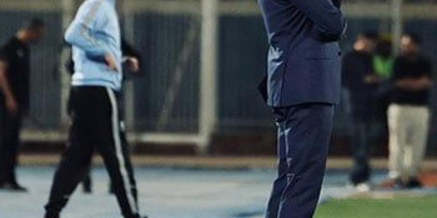 بيراميدز يهزم الأهلى بثلاثية ماييلى وكريم حافظ ويلاحق الزمالك على قمة الدورى