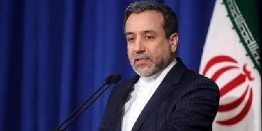 وزير الخارجية الإيرانى: أجرينا مناقشات مهمة فى سلطنة عمان