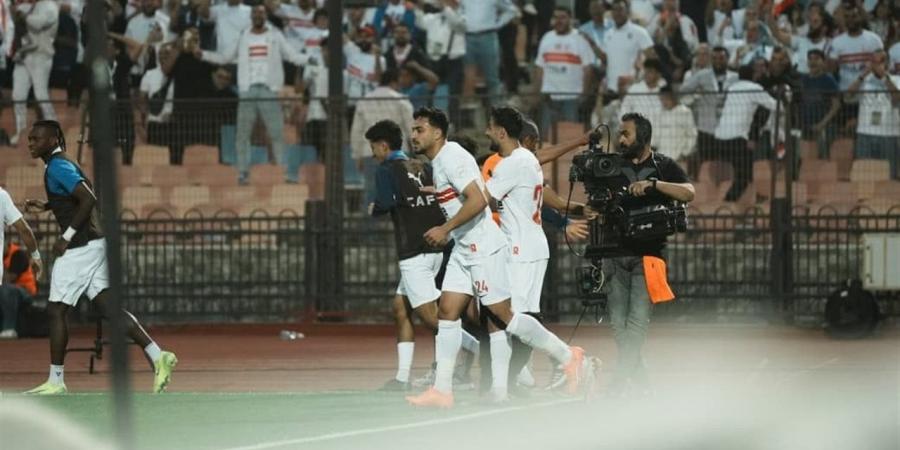 أبو الدهب: لاعبو الزمالك "على قدهم" مقارنة بالأهلى.. ورموز الأبيض يحضرون المباريات من أجل "اللقطة"