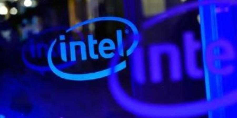 إنتل تشهد ارتفاعا قياسيا لأسهمها بفضل الطلب على الرقائق المدعومة بالـ AI
