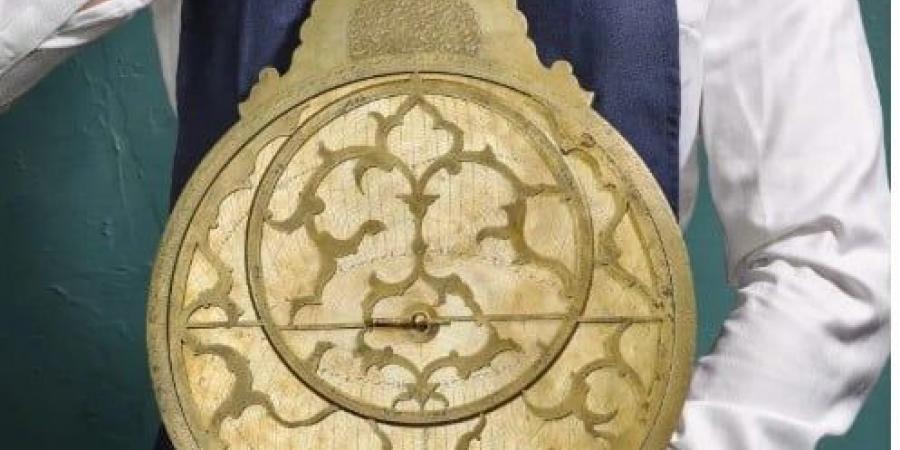 ChatGPT العصر القديم.. عرض آلة فلكية للحسابات ورسم الخرائط فى مزاد عالمى