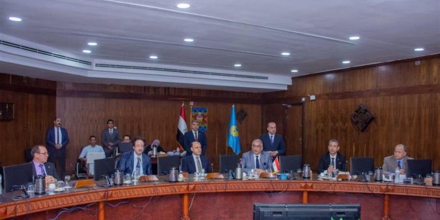 ​بدء تنفيذ مشروع "الهوية البصرية" بالغربية بالتعاون مع لجان جامعة طنطا المتخصصة