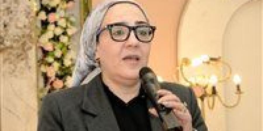 داليا الاتربي مهنئة عمال مصر بعيدهم :العمال الركيزة الأساسية في تنفيذ خطط التنمية الشاملة والمشروعات القومية الكبرى