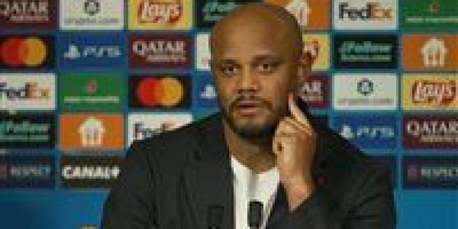 فينسنت كومباني: بايرن لا يزال حيًا أوروبيًا رغم خسارة باريس سان جيرمان المثيرة