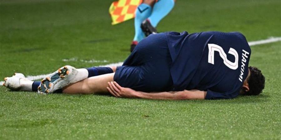 الكشف عن حجم إصابة حكيمى فى لقاء بايرن ميونخ