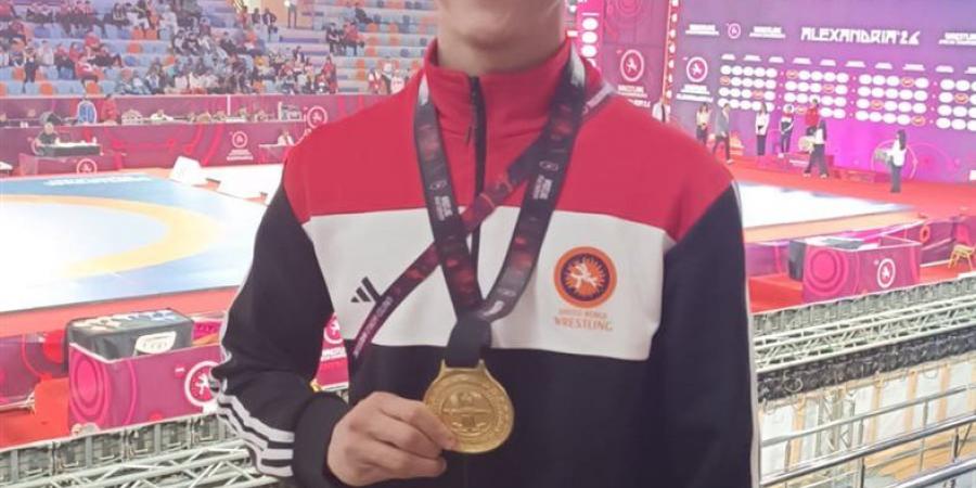 حركة "الخداع الذهبي" تُشعل القارة.. عبدالله حسونة يكتب اسمه في سجل الأبطال