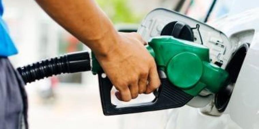 الإمارات: تثبيت سعر الديزل لشهر مايو وتعديلات محدودة لأسعار الجازولين