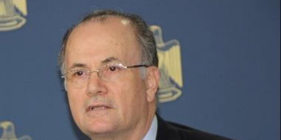 رئيس وزراء فلسطين يبحث مع شبكة المنظمات الأهلية الأوضاع في غزة