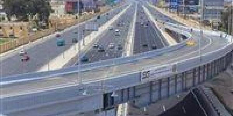 الجمعة الهادئة.. سيولة مرورية بالقاهرة والجيزة وانتشار مكثف لرجال المرور