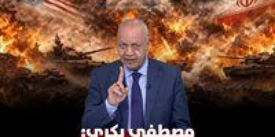 مصطفى بكري: داليا زيادة إرهابية جاسوسة.. واللي حرق المجمع العلمي هانت عليه بلده