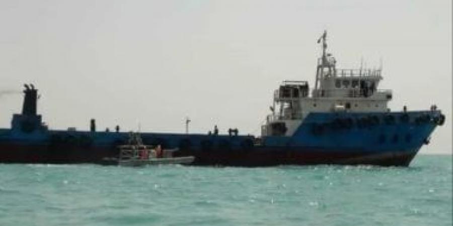 خفر السواحل اليمنى: اختطاف ناقلة نفط قبالة سواحل شبوة من قبل مسلحين