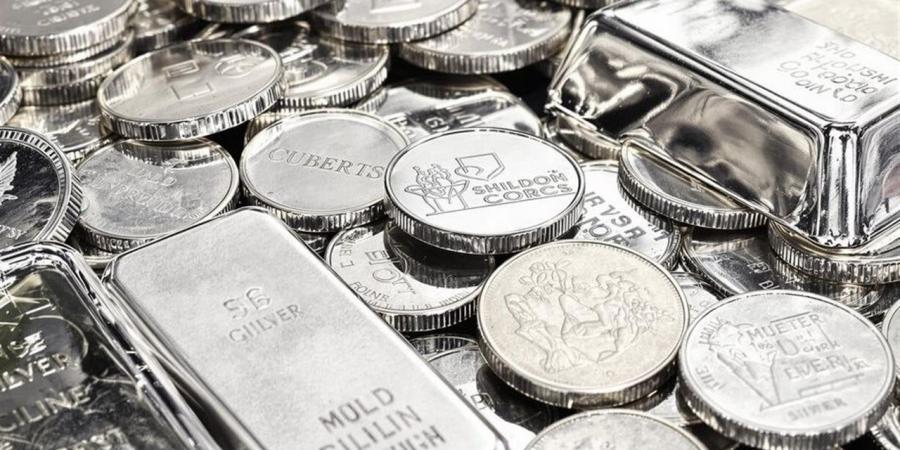 معهد الفضة العالمي: مصر تمثل نموذج إقليمي رائد في استبدال الوقود الأحفوري بالطاقة الشمسية