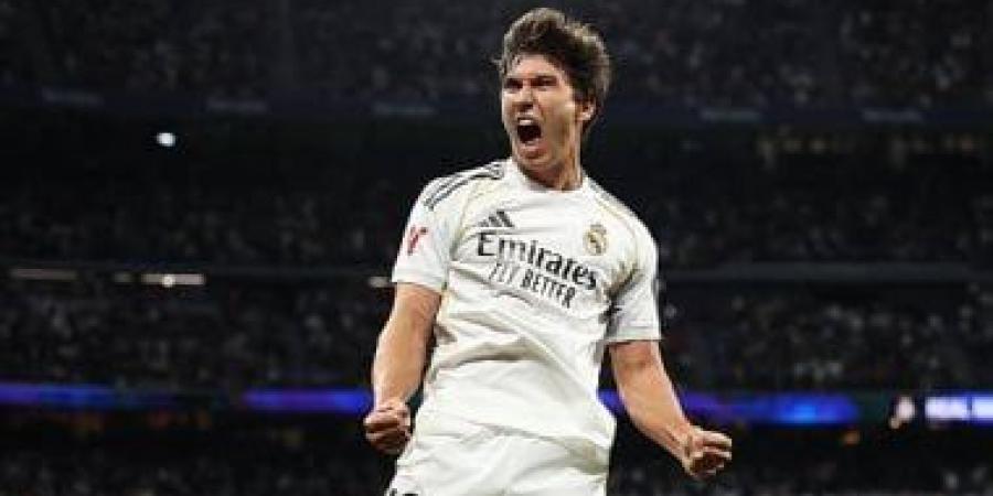 10 أندية تستهدف ضم جونزالو جارسيا موهبة ريال مدريد