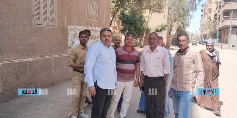 أسيوط: إحلال وتجديد خط مياه الشرب بجزيرة ساحل سليم واستكمال تطوير شارع التحرير