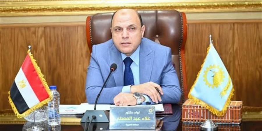 محافظ الغربية: سرعة إنجاز المعاملات وحسن التعامل مع المرضى تمثلان أساس نجاح التأمين الصحي