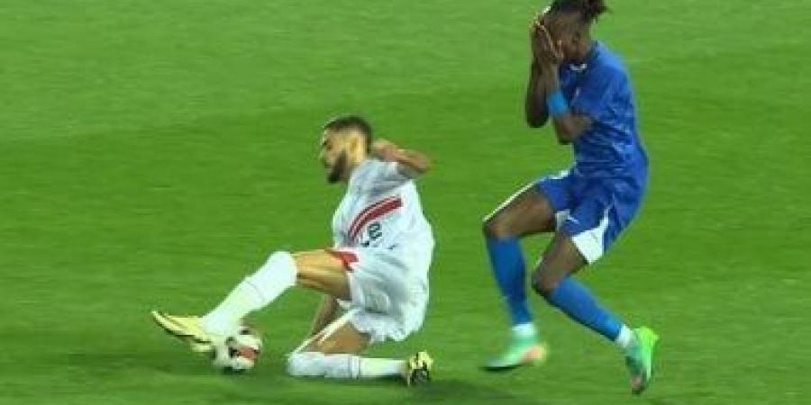 15 دقيقة من التعادل السلبى بين سموحة والزمالك.. وفرصة واحدة مهدرة للأزرق