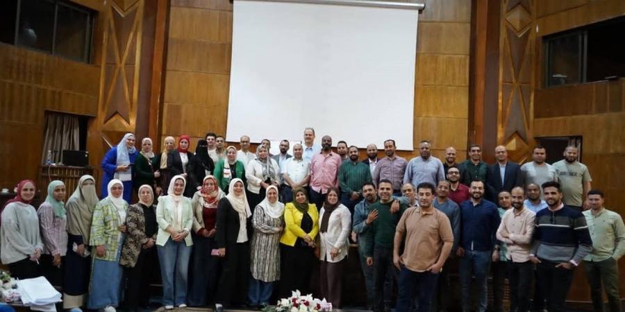 اختتام برنامج "الإدارة الحديثة في الموارد البشرية" بالقومي لبحوث المياه