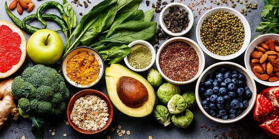 دور التغذية في الوقاية من النزيف.. فيتامينات قد تنقذ حياتك