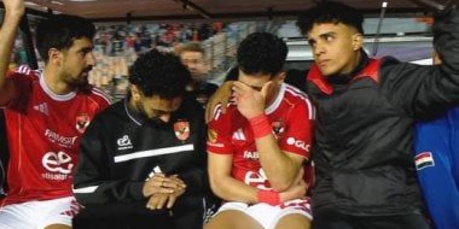 طبيب الأهلى: إمام عاشور تعرض لكدمة شديدة فى الركبة