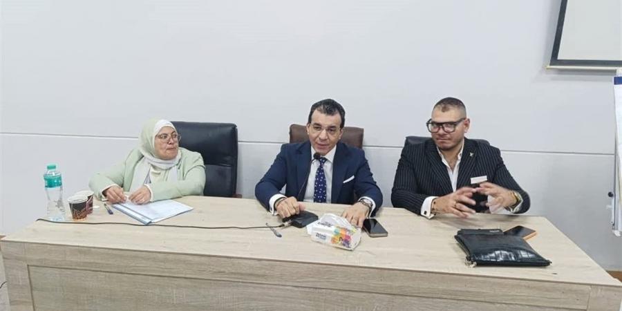 ندوة في "آداب عين شمس" تناقش التوعية بالصحة النفسية ومخاطر الإنتحار