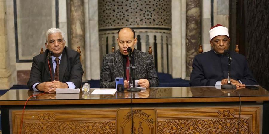 عباس شومان: إعمال العقل في الثابت شرعًا منهج خاطئ