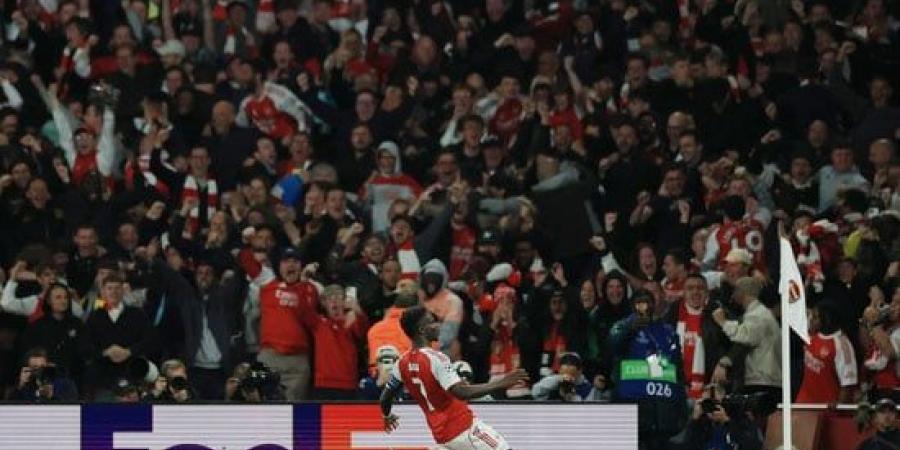 أرسنال ضد أتلتيكو مدريد.. ساكا يمنح التقدم للجانرز قبل نهاية الشوط الأول.. صور