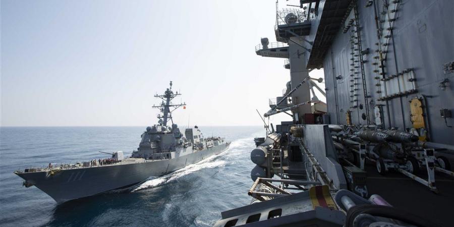 القيادة المركزية الأمريكية: تعطيل سفينتين إضافيتين حاولتا دخول ميناء إيراني في خليج عمان