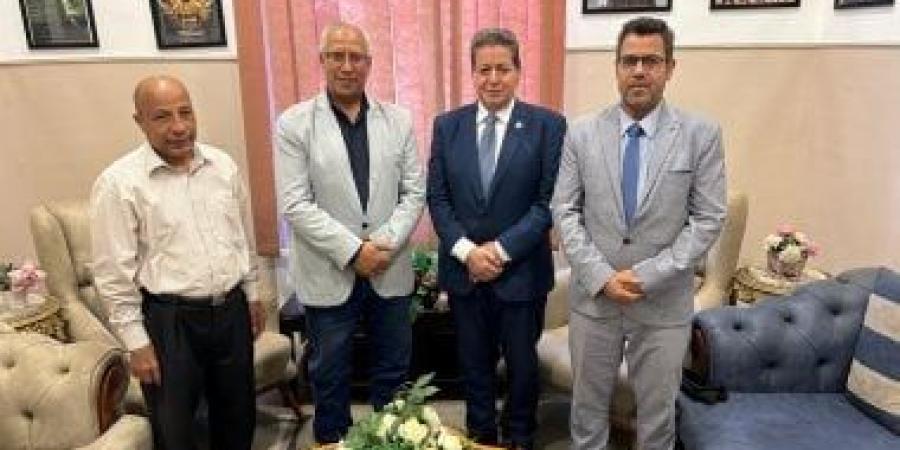 لجنة تنمية الموارد باتحاد كتاب مصر تبحث خطط زيادة الإيرادات