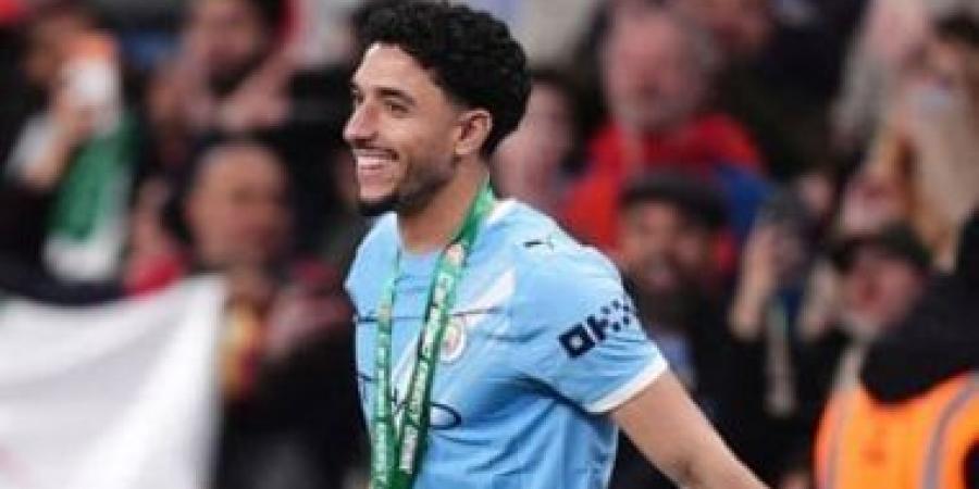 أستون فيلا يراهن على دوري أبطال أوروبا لخطف عمر مرموش
