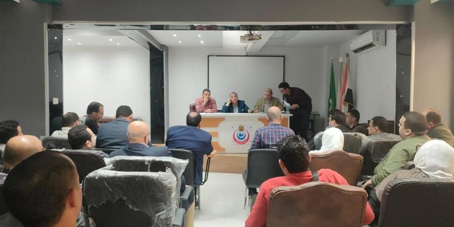 وكيل "صحة الشرقية" يناقش خطة العمل مع مديري وحدات إذابة الجلطات الدماغية