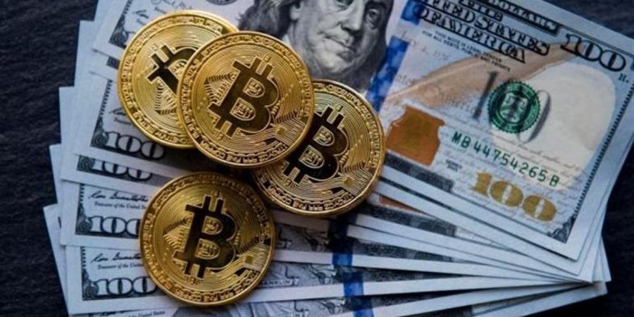 تحركات العملات الرقمية العالمية.. بيتكوين تتصدر المكاسب وإيثريوم تتبعها بمستهل تعاملات السوق