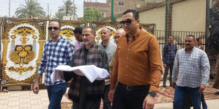 إنهاء خصومة ثأرية بين عائلتي أولاد عباس وأولاد عبدالمعز بقرية تنده في ملوي